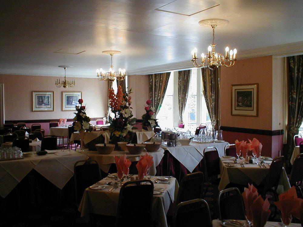 Glen Usk Hotel Llandrindod Wells Extérieur photo